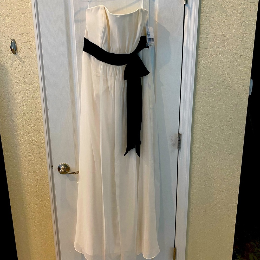 Perfect prom dress! NWT  ivory with black sash